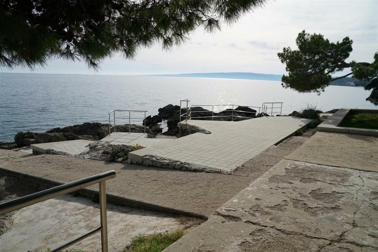 Sesar Apartments Krk - No. 2 Vinko Krk Town Εξωτερικό φωτογραφία